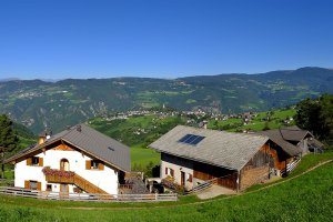 Heideggerhof mit Blick auf Völs und Umgebung